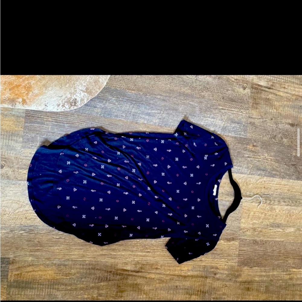 Xs longer shirt